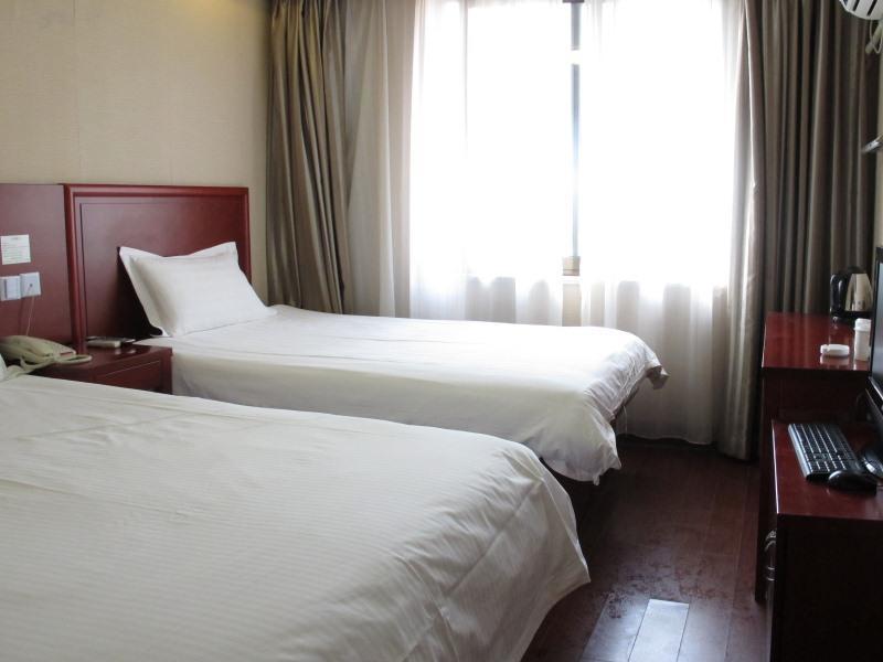 Greentree Alliance Shanghai Chongming Bayi Road Walking Street Hotel Bagian luar foto