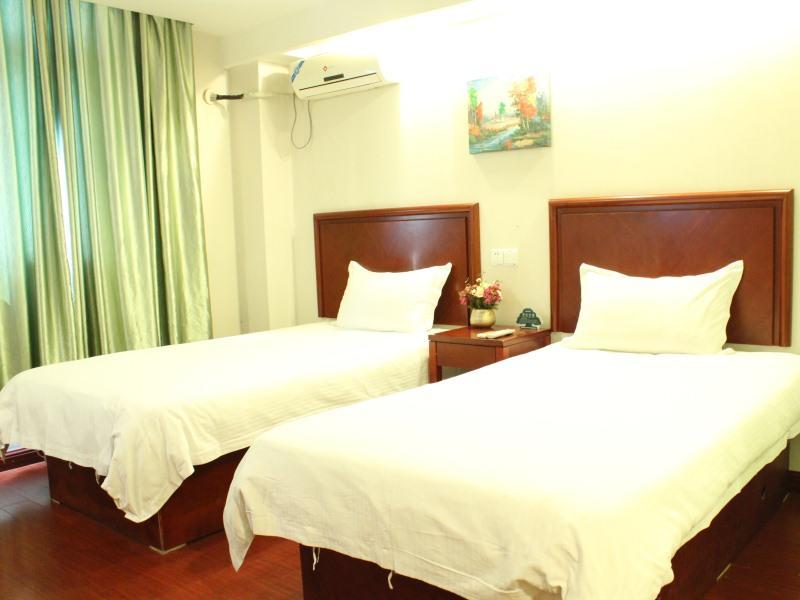 Greentree Alliance Shanghai Chongming Bayi Road Walking Street Hotel Bagian luar foto