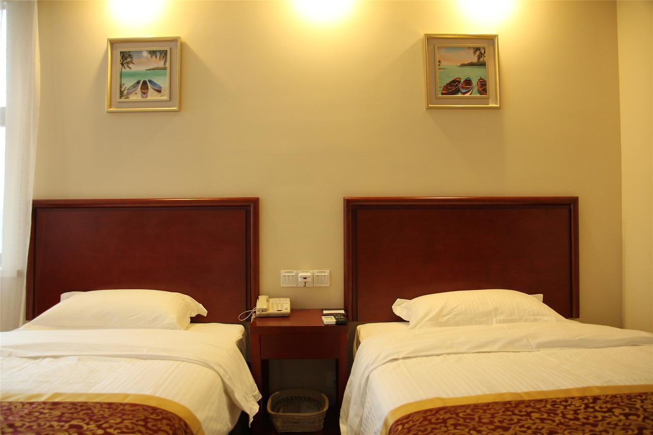 Greentree Alliance Shanghai Chongming Bayi Road Walking Street Hotel Bagian luar foto