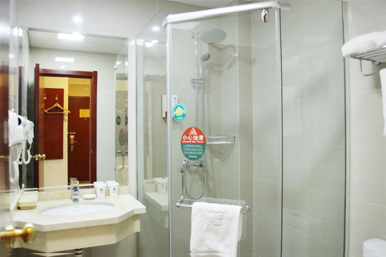 Greentree Alliance Shanghai Chongming Bayi Road Walking Street Hotel Bagian luar foto