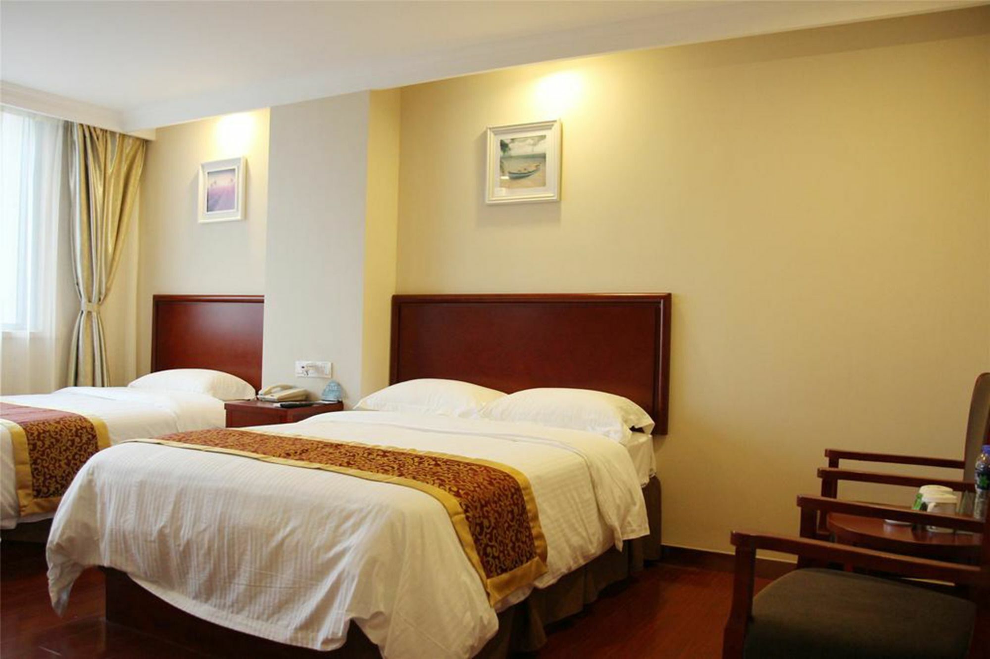 Greentree Alliance Shanghai Chongming Bayi Road Walking Street Hotel Bagian luar foto
